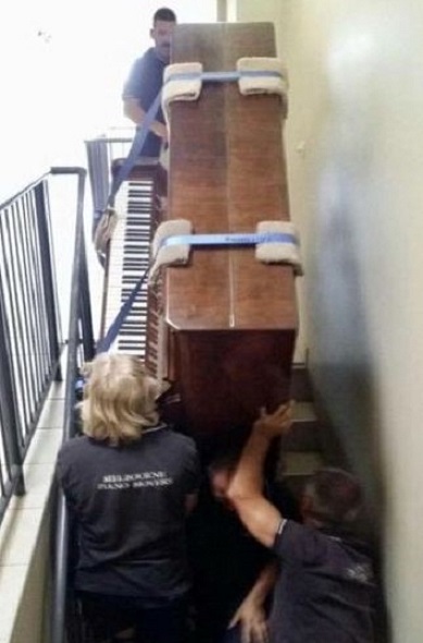 melbourne piano movers stairs2